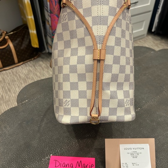 Louis Vuitton Neverfull Rose Ballerine MM White Damier Azur Canvas w RECEIPT - Picture 2 of 10